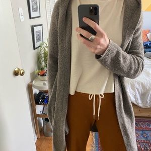 Babaton Aritzia sweater